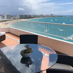 spectacular-beach-front-ph-2-level-3bd-25-bath.sanjuanpuertorico-hotels.com/